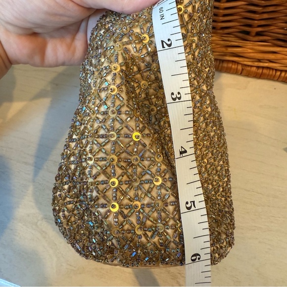 Vtg Ann Taylor Beaded Drawstring Bucket Small Bag Gold Glam Feminine 90s Y2K - Picture 7 of 7